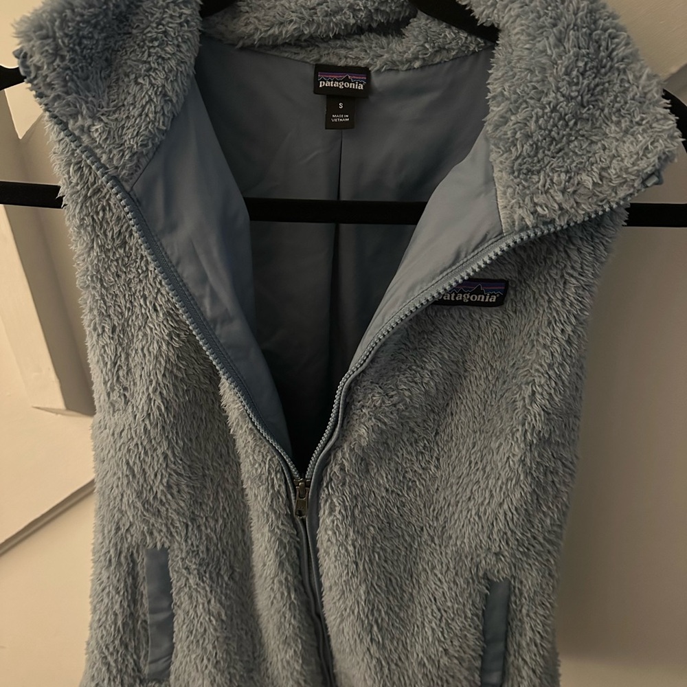 Patagonia Women's Light Blue Fuzzy Vest